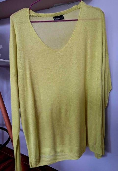 cienki żółty sweterek firmy janina rozmiar S stan bdb