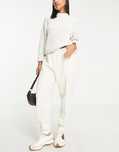 Asos Design 36 S Ecru Spodnie Dresowe Damskie Super Soft Jogger D1413