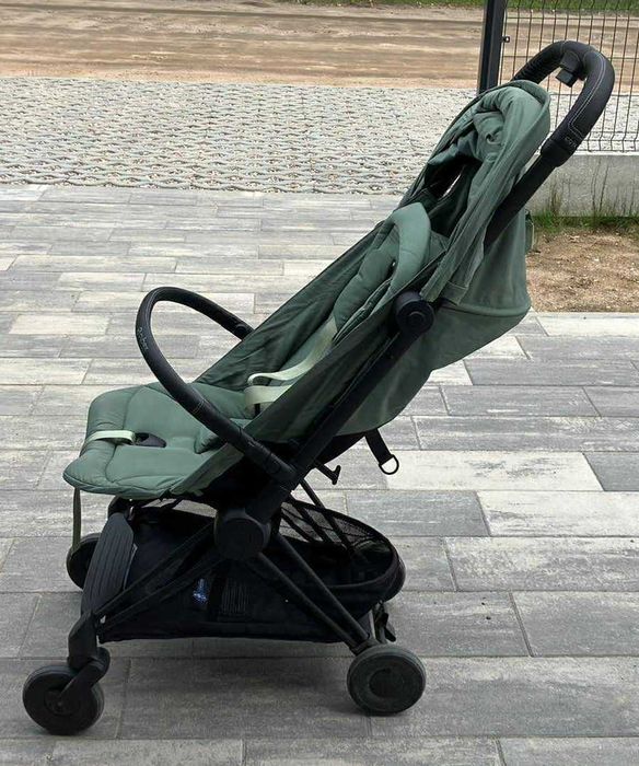 Wózek spacerowy Cybex Coya Matt Black/Leaf Green