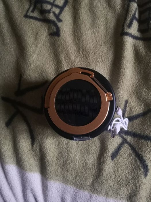 Лампа акумуляторна кемпінгова 100 Вт із функцією заряджання телефона.