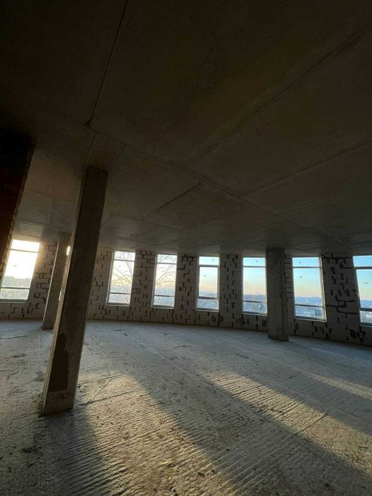 Продаж комерційного окремостоячого приміщення по вул. Пасічна