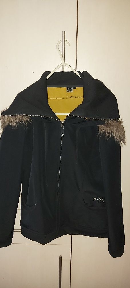 Kurtka softshell obszerny kołnierz i kaptur Roxy XS S