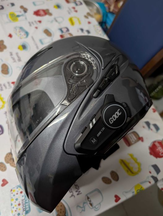 Capacete modular M com Bluetooth