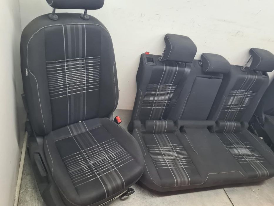 Conjunto de bancos VOLKSWAGEN Golf VII (5G1, BQ1, BE1, BE2)