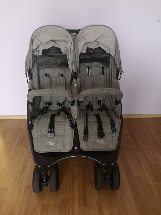 Wózek spacerowy bliźniaczy rok po roku ValcoBaby Snap Duo