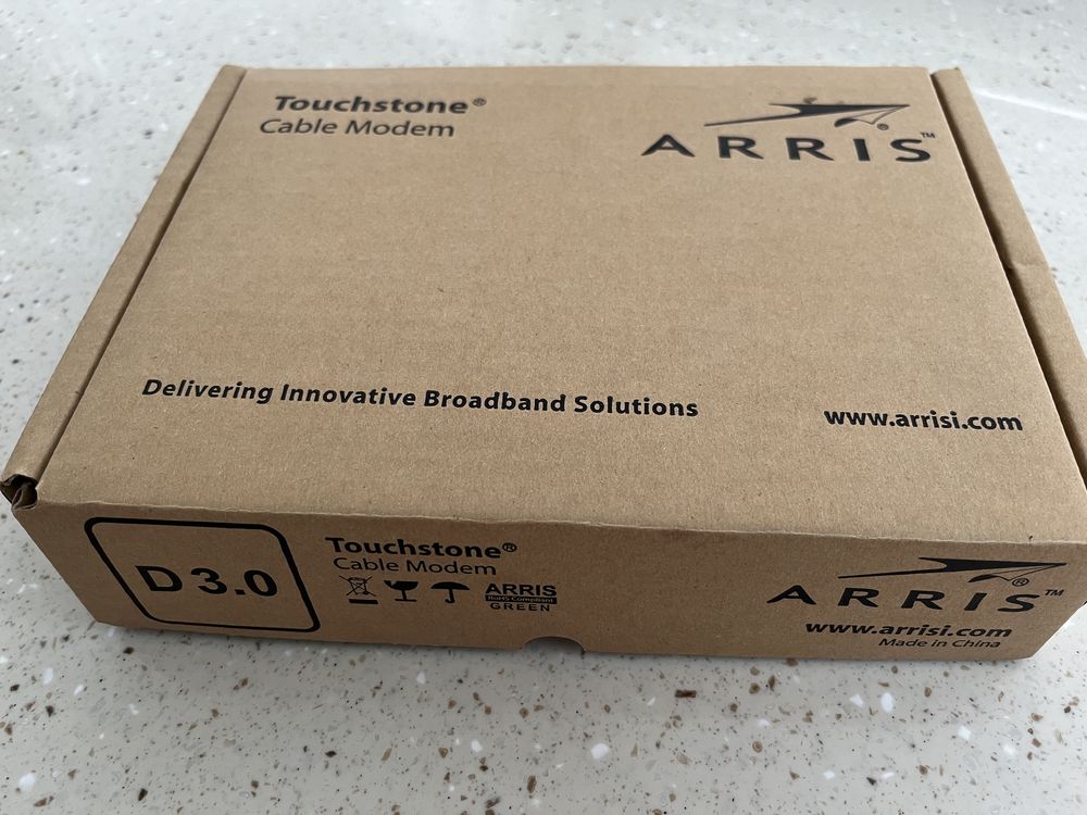 Кабельний модем Arris CM820