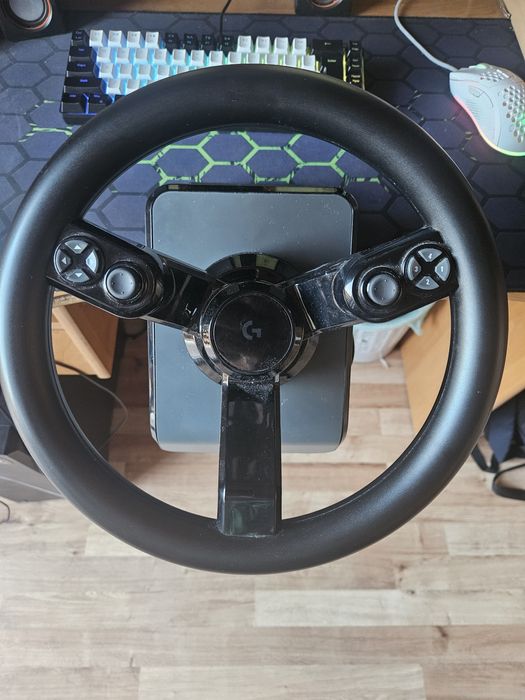 Kierownica logitech farm saitek