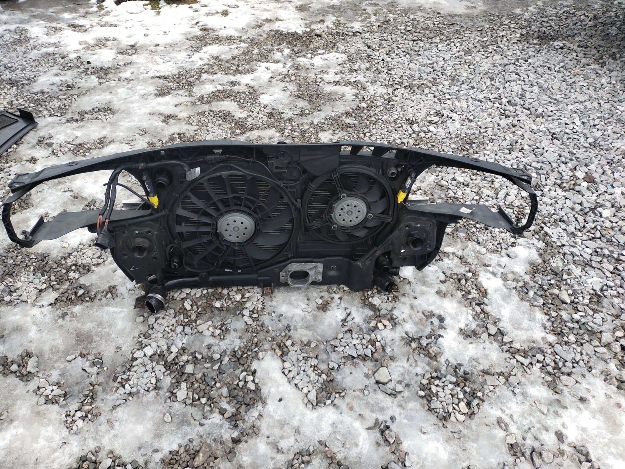 Audi a4 B7 3.0 2.7 TDI automat pas przód komplet