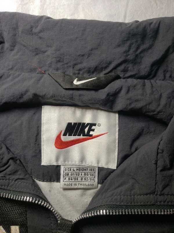 Kurtka Nike Vintage swoosh swag y2k 90's Jacket baggy khaki czarna