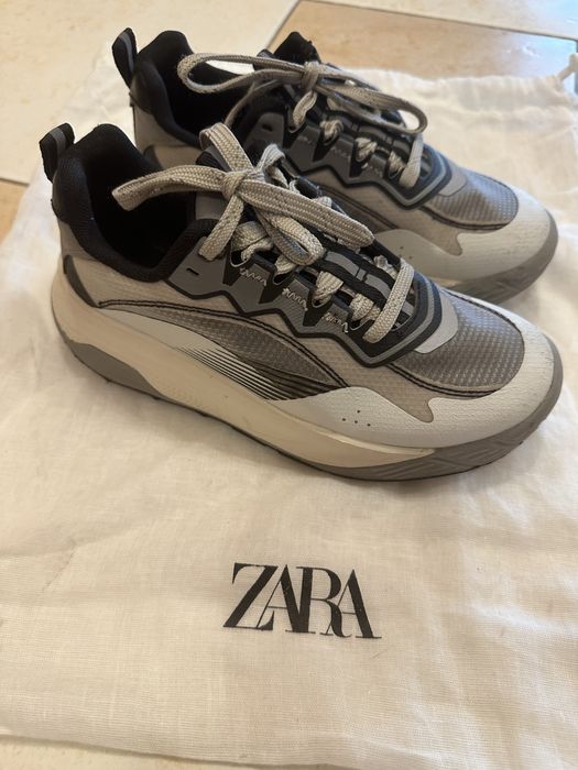 Продам кросівки ZARA 33