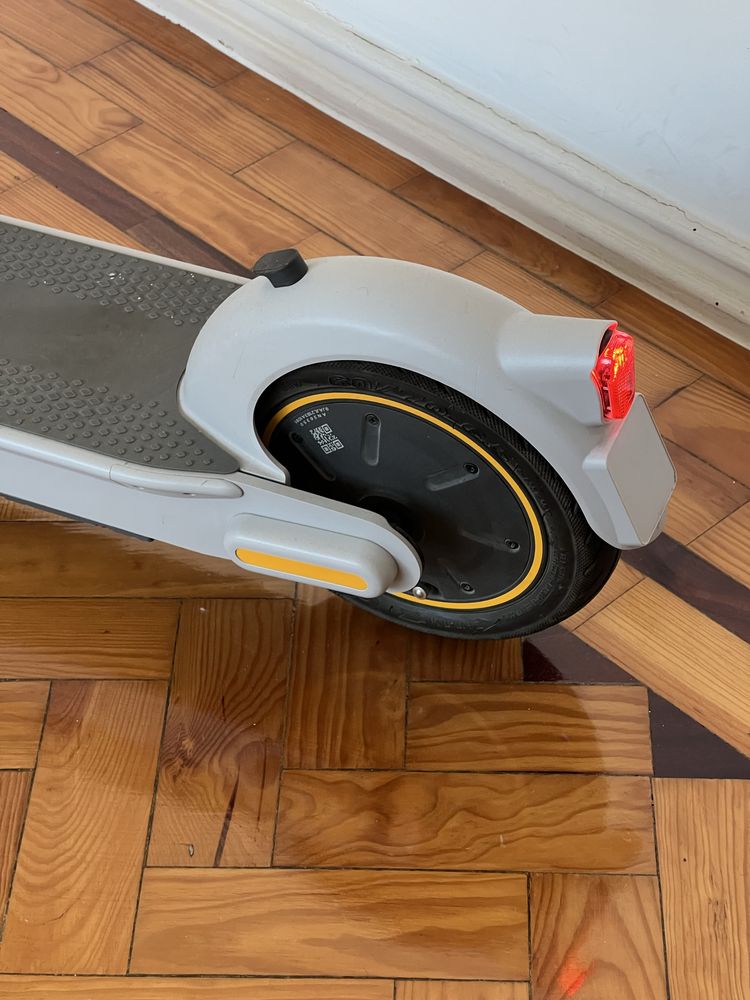 Segway / Trotinete Ninebot MAX G30LE II