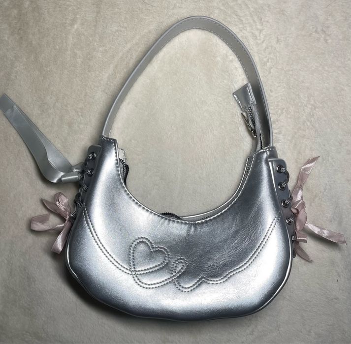 Сумка/сумочка через плече, серебриста