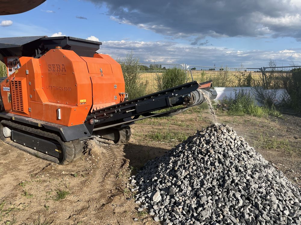 Kruszenie gruzu , mobilna kruszarka dojazd do klienta
