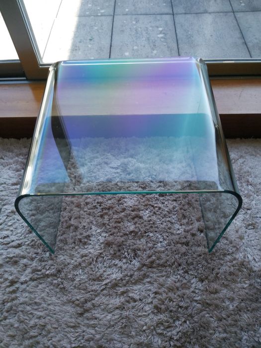 Mesa de apoio em vidro