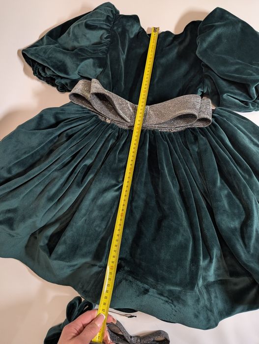 Дуже гарна сукня смарагдового кольору , плаття під образ ялинки