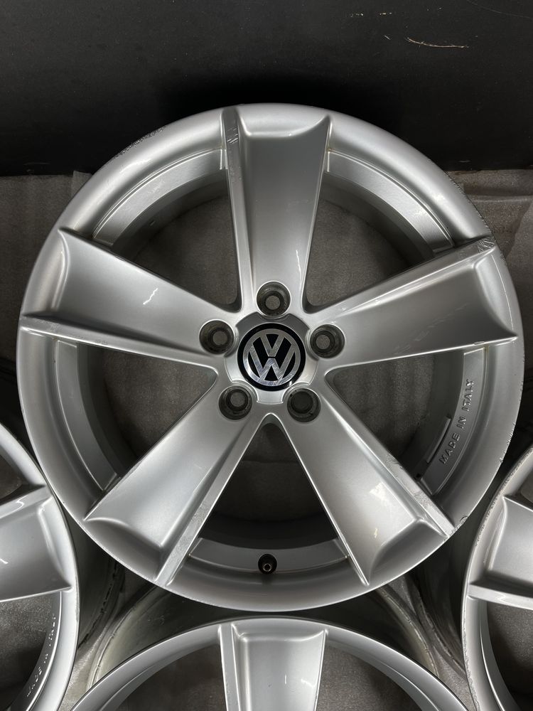 Диски R17 5x112 Et46 7J. VW Passat Golf Jetta Touran Skoda Octavia