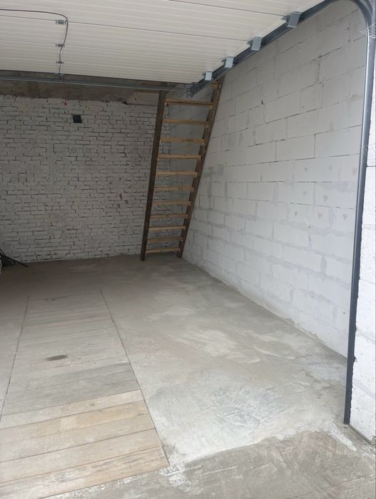 Здам гараж. Святопетрівське