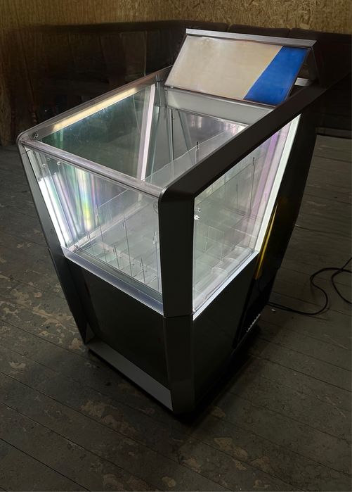 Холодильник торговий низькі ціни опт