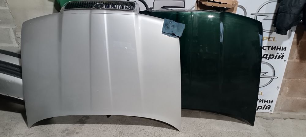 Капот шкода Октавія тур.Skoda Octavia Tour.