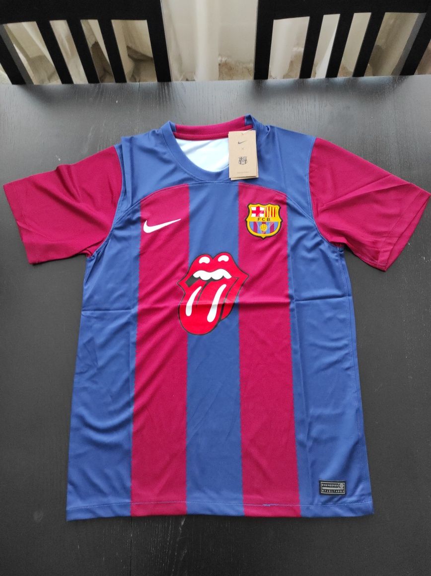 Camisola Barcelona Rolling Stones, tamanho L