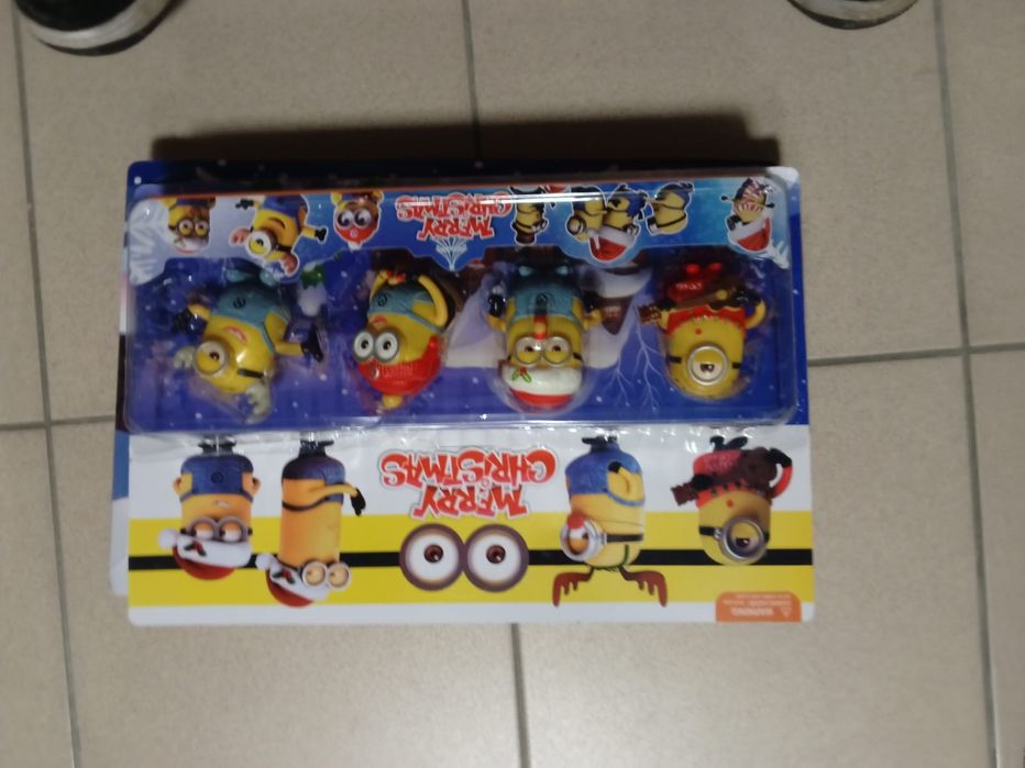 Zestaw figurki minionki dla dzieci