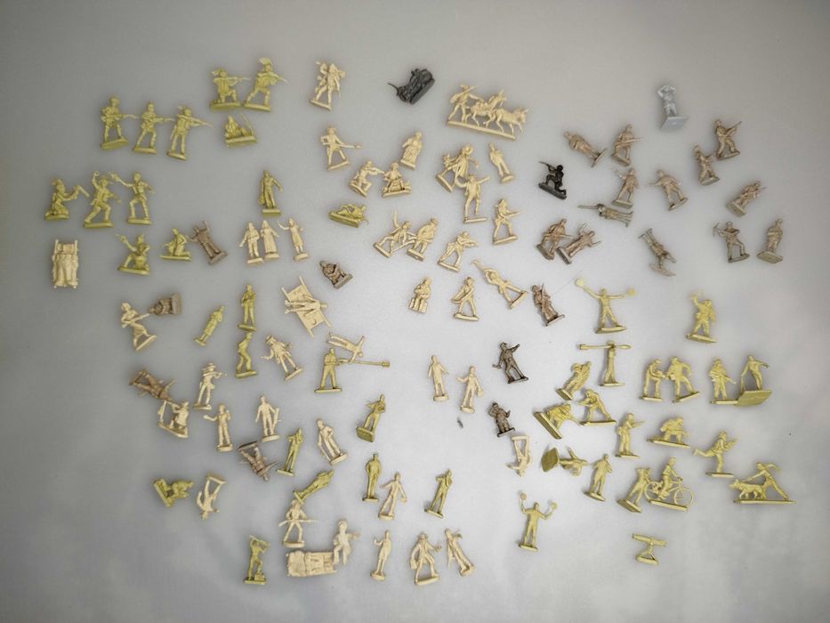 Zabawka Mini żołnierzyki z prl