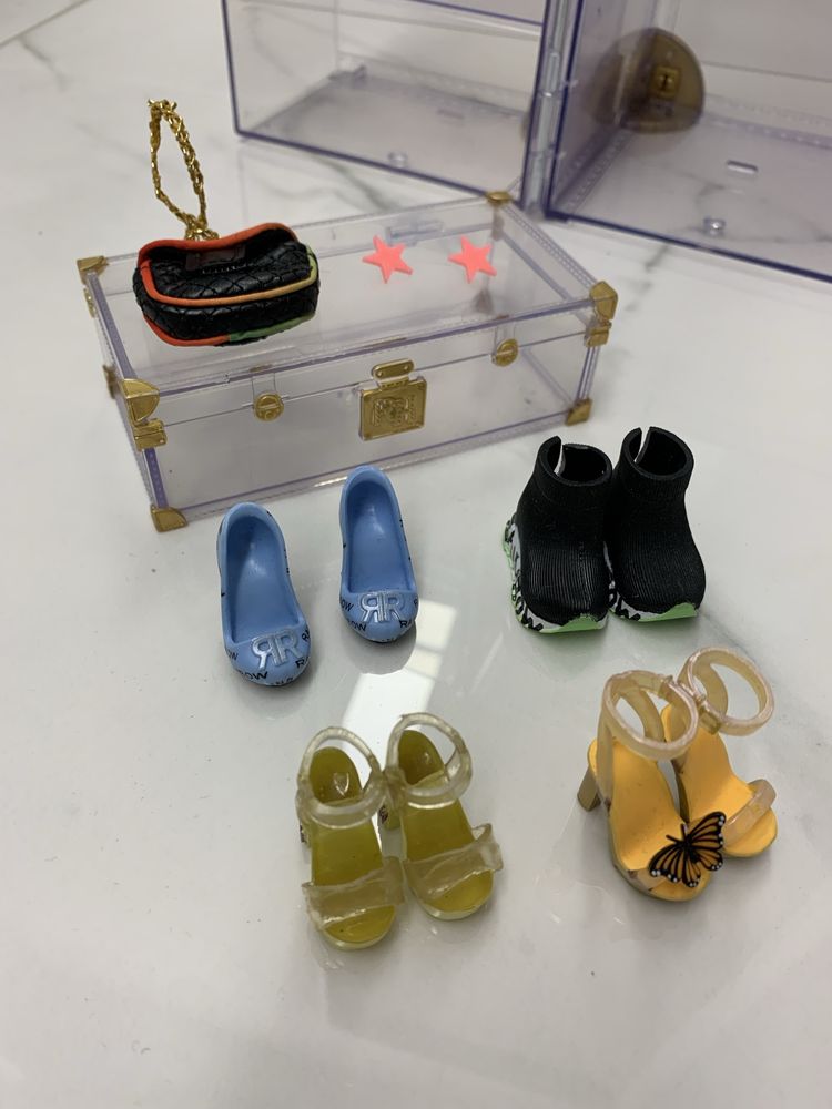 Garderoba szafa dla lalek rainbow high ubranka buty wieszaki