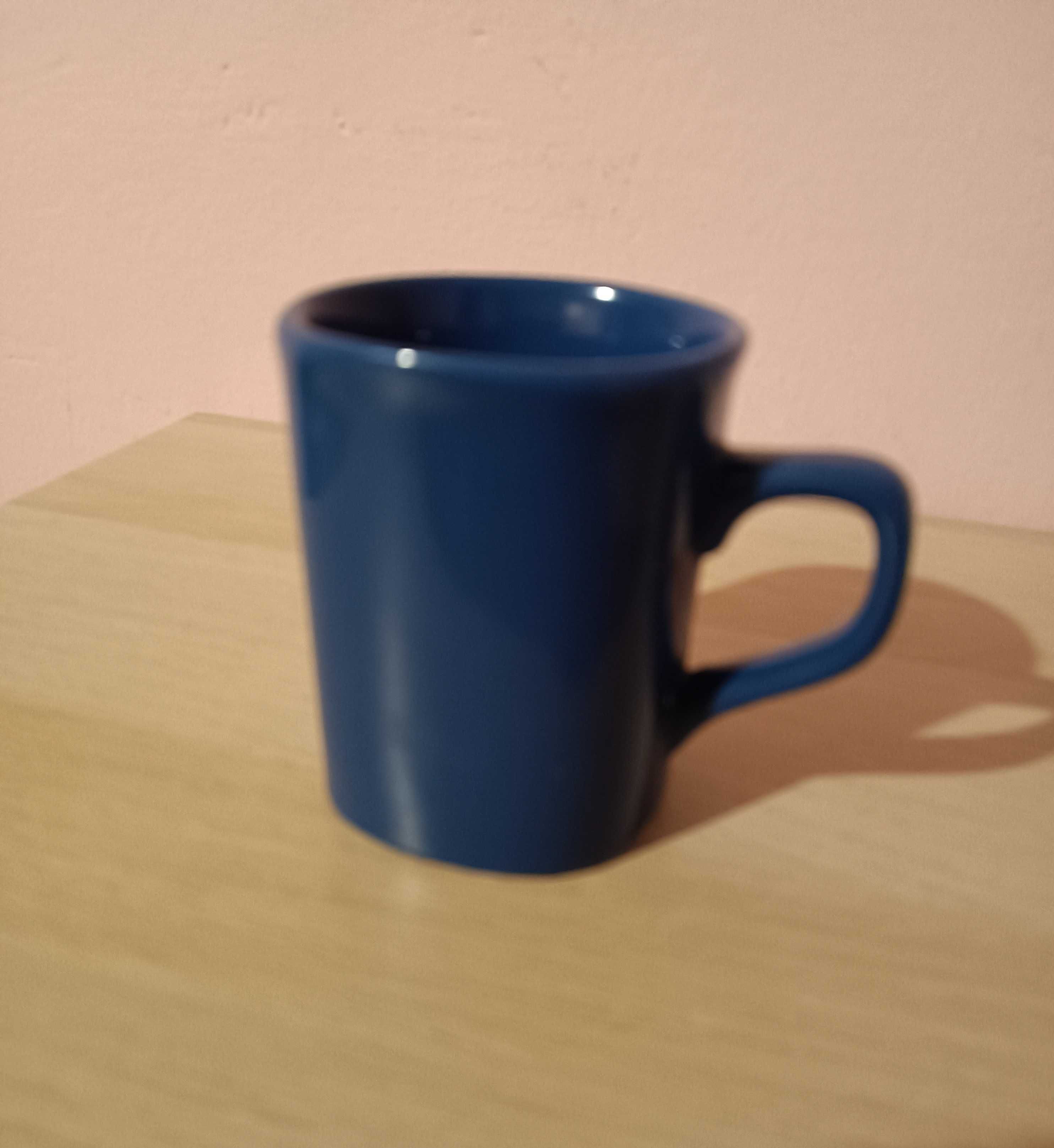 Niebieski kubek kolekcjonerski CAFE PRIMA