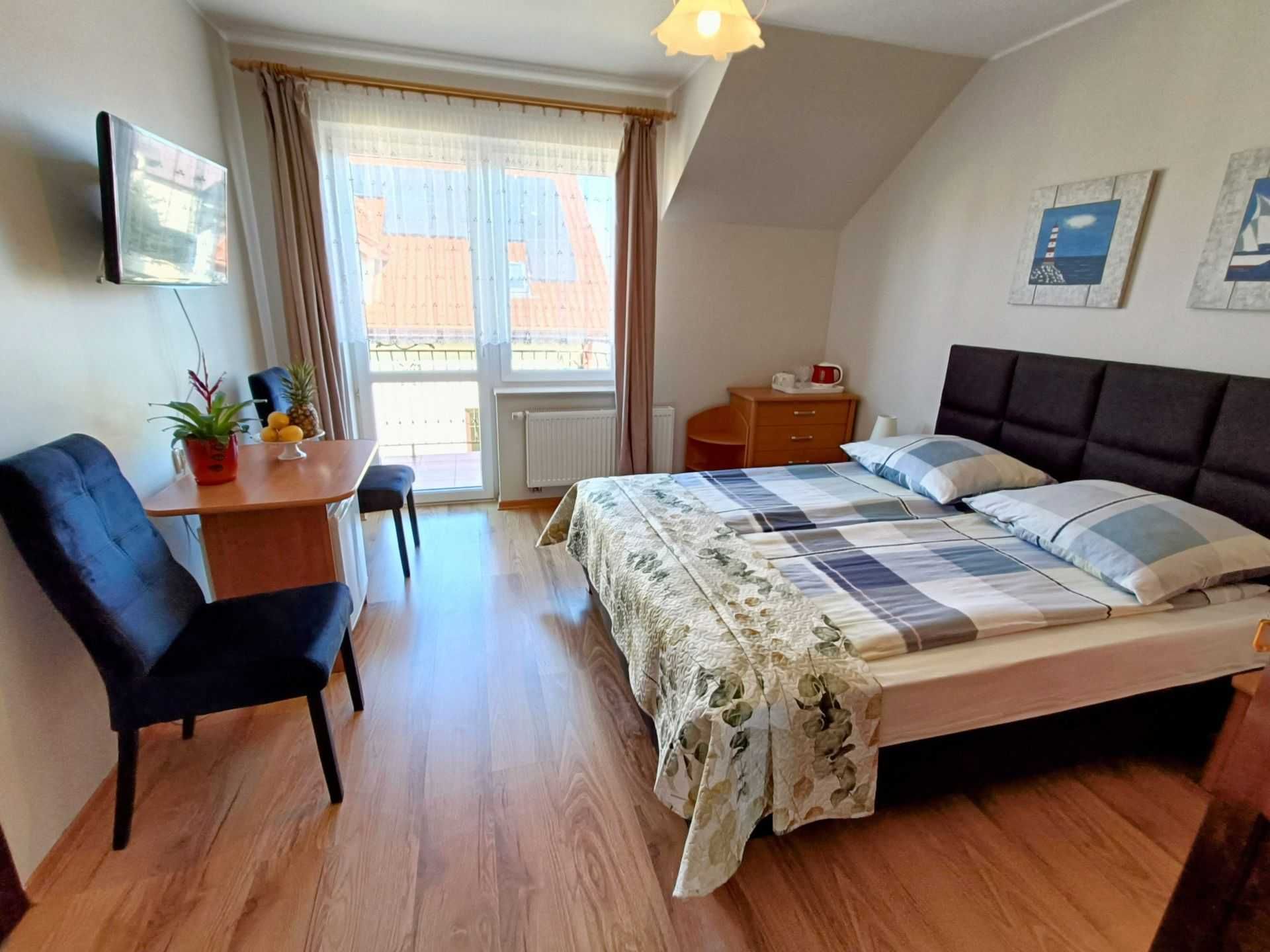 Władysławowo - pokoje i domki apartamentowe.