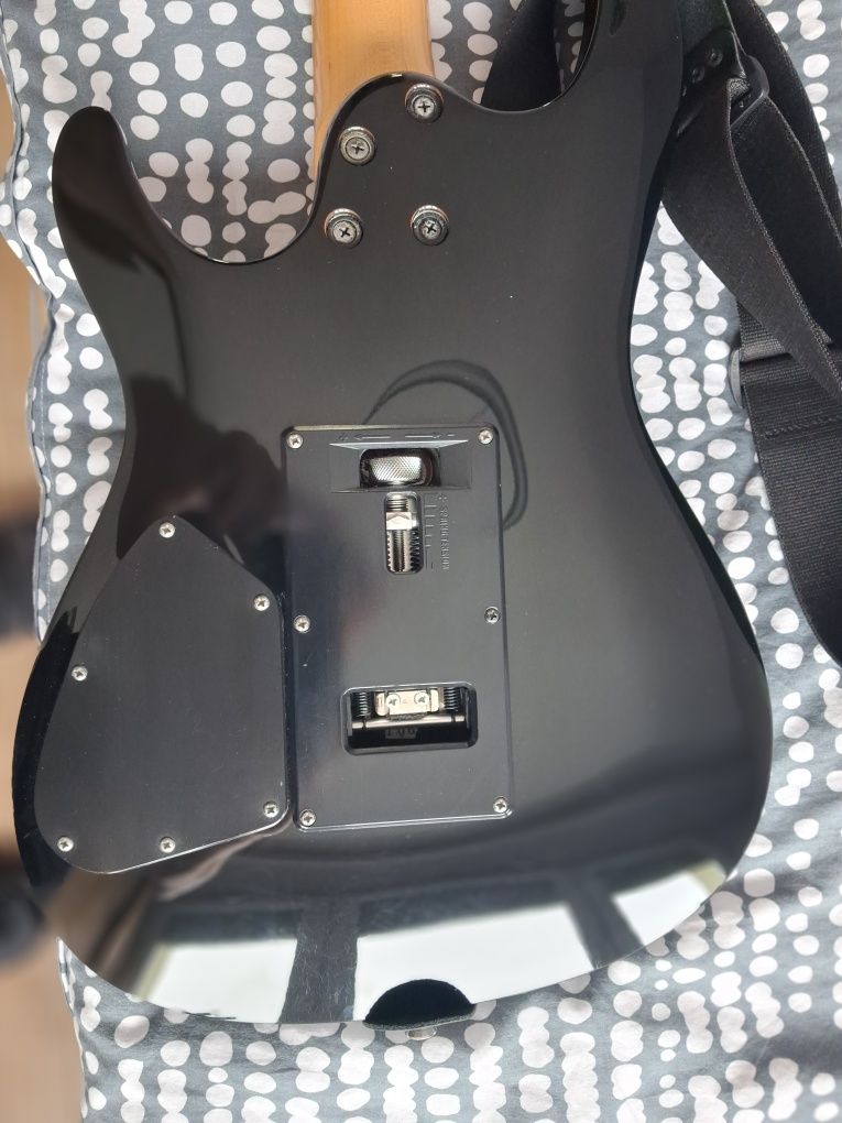 Gitara elektryczna ibanez S520ex