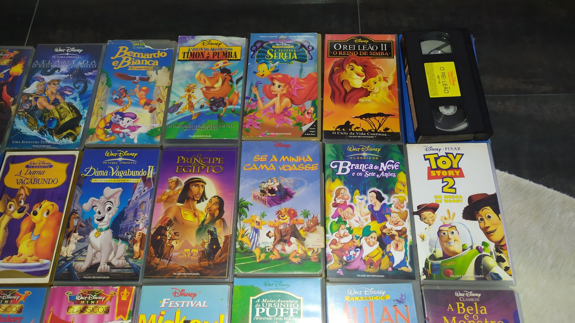 Vhs infantis desenhos animados Disney, Pixar etc...