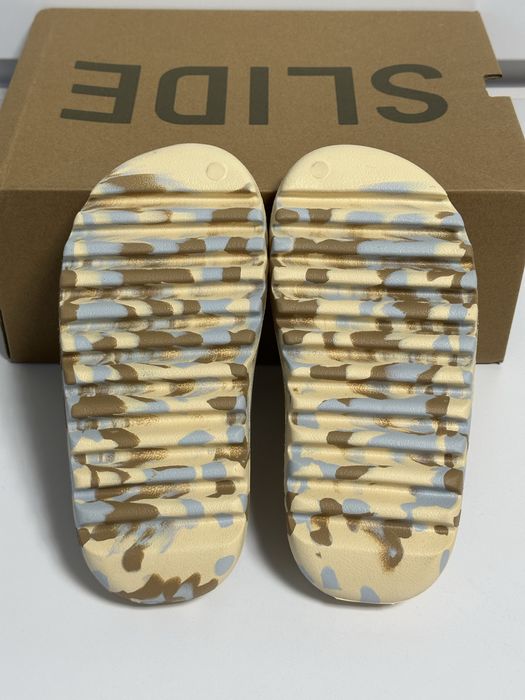 Шльопанці Adidas Yeezy Slide розмір 36, устілка 22.5см.