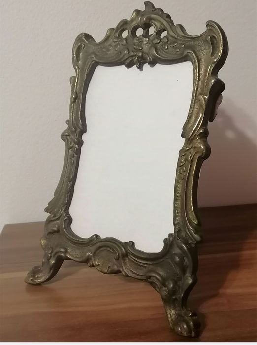 Ramka brąz na zdjęciu