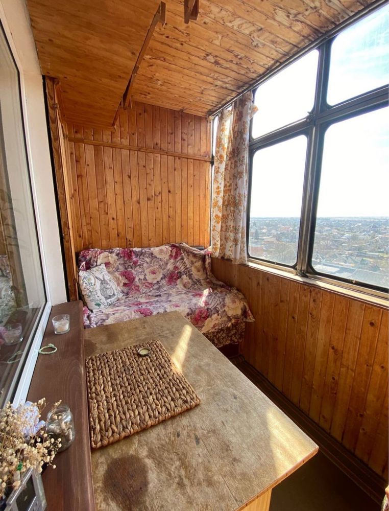 Продам 3-кімнатну квартиру, район 2 школи