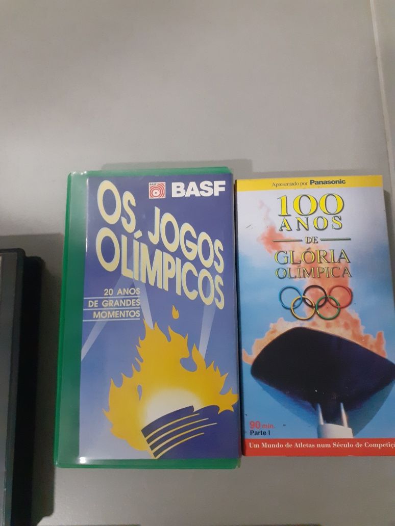 VHS antigos : segunda guerra mundial e jogos olímpicos