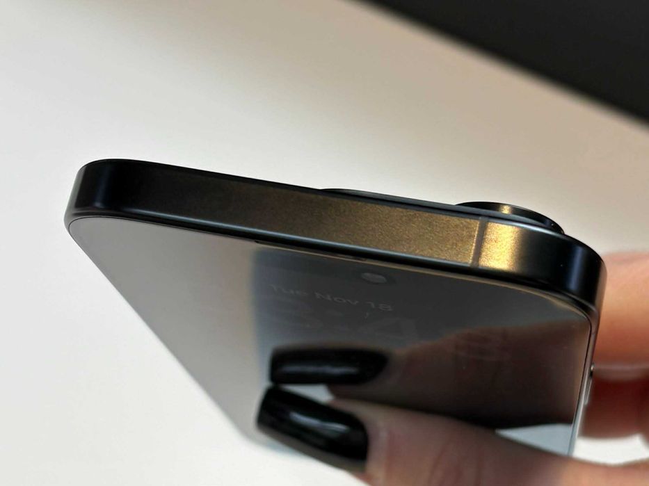 iPhone 16 pro 128 GB Black Titanium  | 2 lata gwarancji