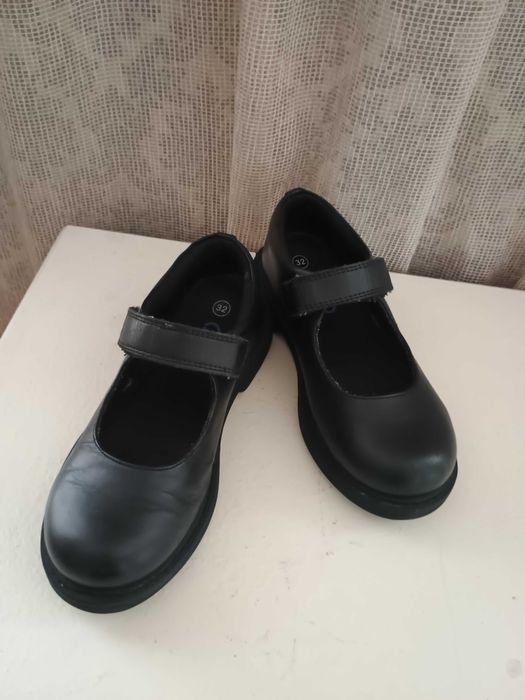 Туфлі дитячі, дівчинка