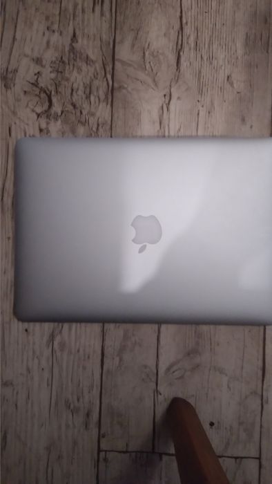 MacBook AIR(13-nich,2017  model: A1466