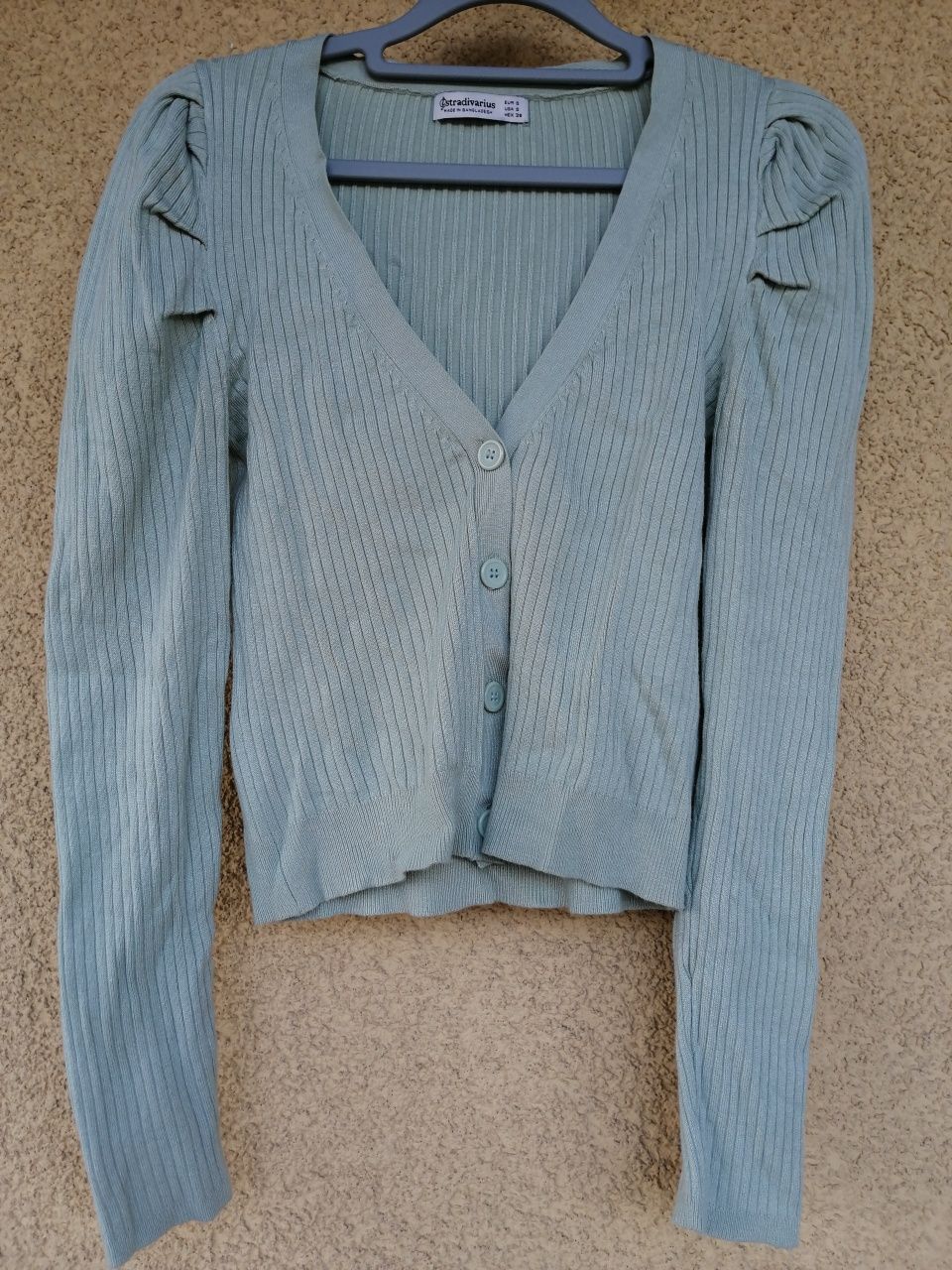 Sweter z bufkami