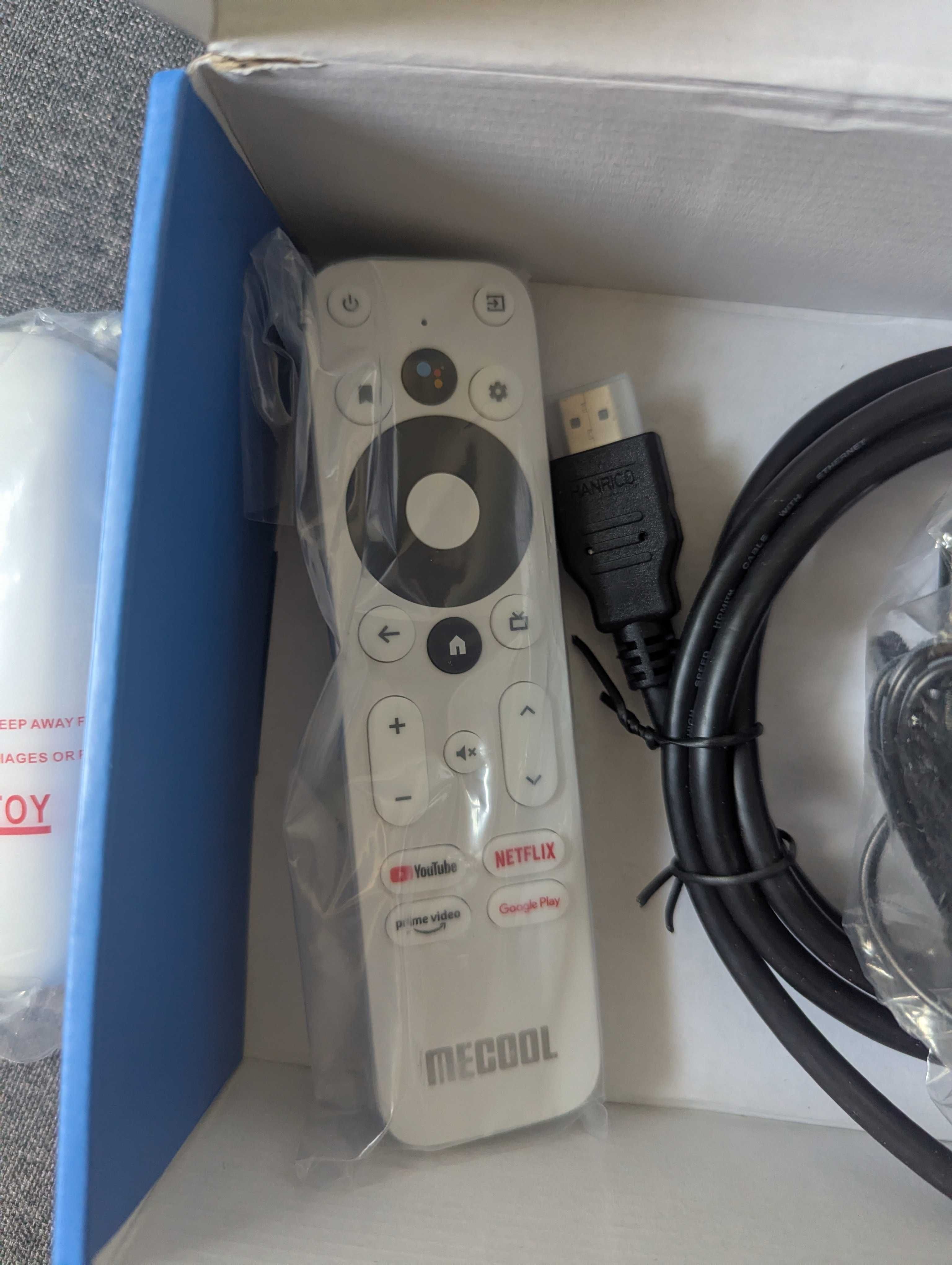 Vendo - Box Android Mecool KM2 - Nova - Tomada UK