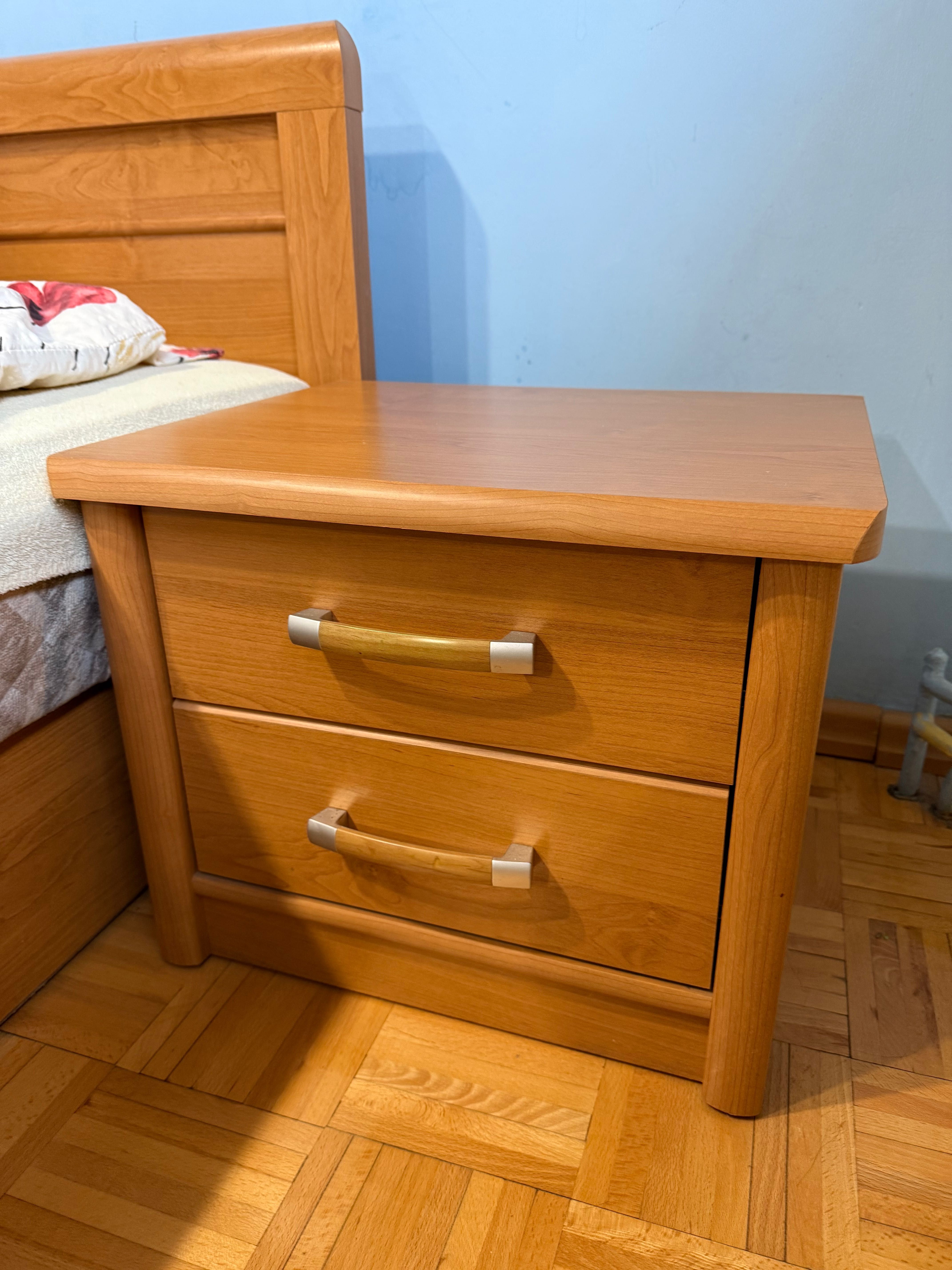 Zestaw mebli do sypialni
