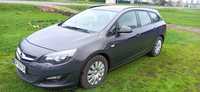 Продам Opel Astra J 2014 год