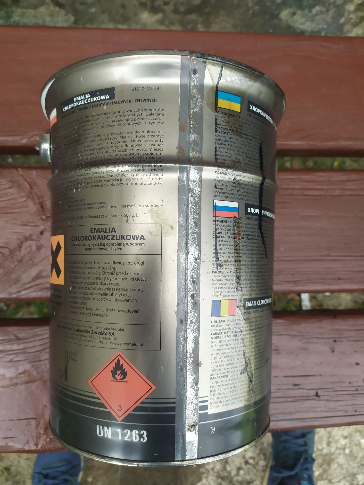 Farba chlorokauczukowa 5l czarna Śnieżka