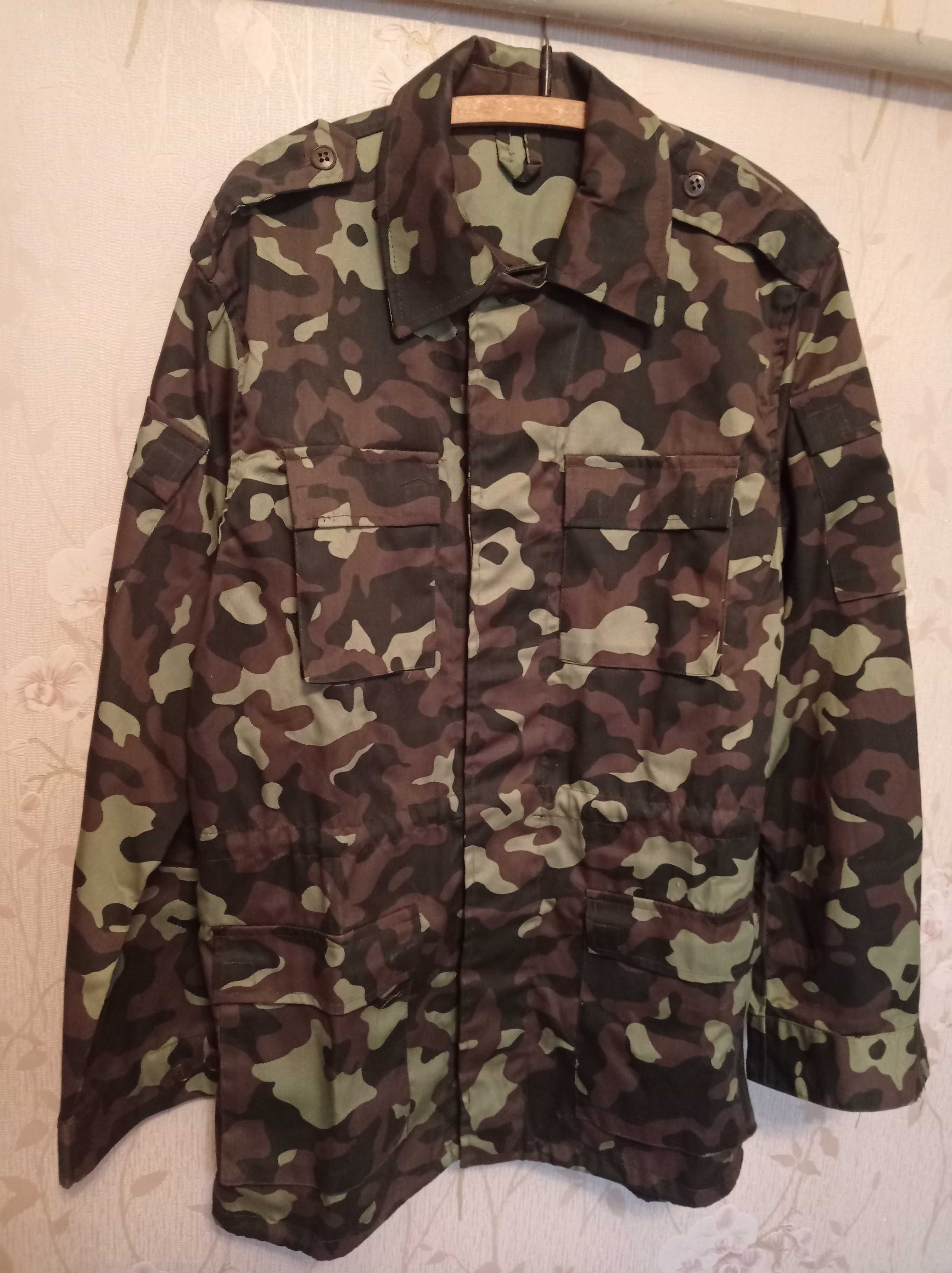 продам  армейский камуфляж старого образца (дубок)