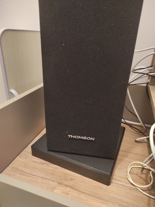 Torre de som Thomson com CD, bluetooth 4.0 e usb