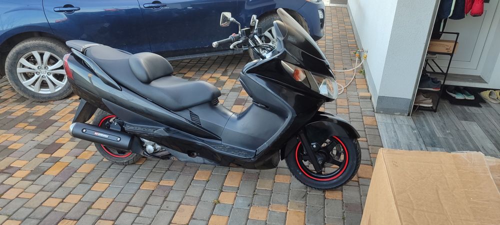 Suzuki Skywave 250 Type S