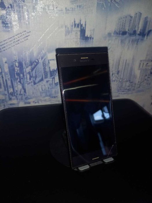 Продам телефон срочно Sony XZ F8331