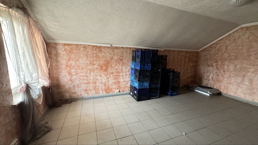 Продаж приміщення