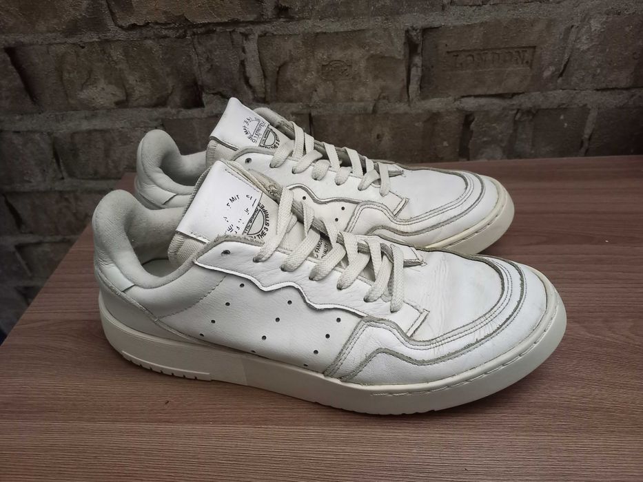 Кроссовки кожаные Adidas размер 41-42.