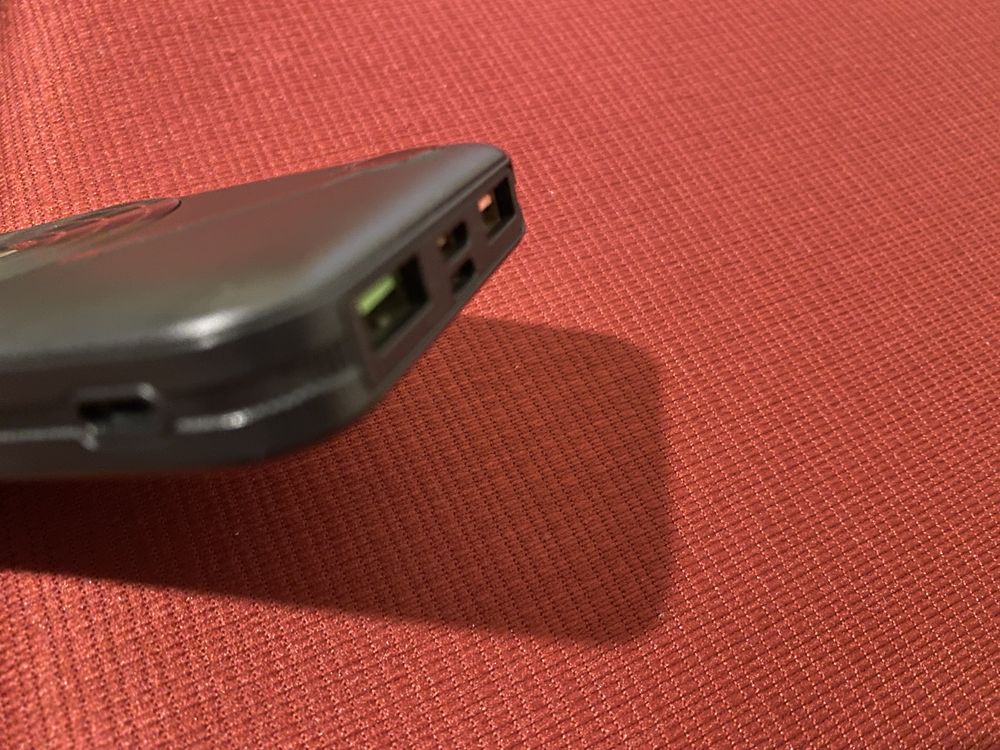 Продам павербанк Borofone 10000 mah.